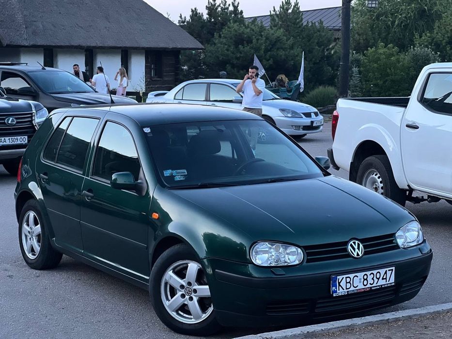 продам Volkswagen Golf 4 ,дизель 1.9 в достойном состоянии