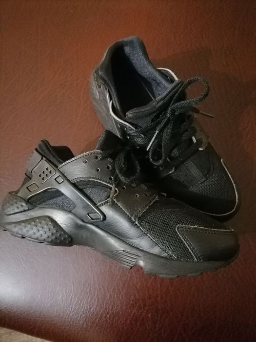 Кроссовки Nike Air Huarache.