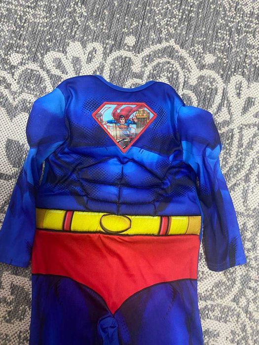 Костюм Супермен на 3-4г
