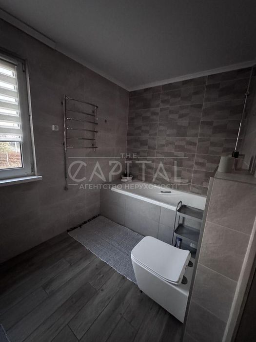 Пропонується в оренду двоповерховий будинок в КМ Нова Олександрівка