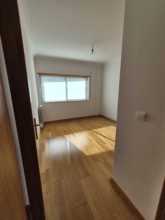 T3, lug garagem, arrecadação, excelentes acabamentos e exposição solar