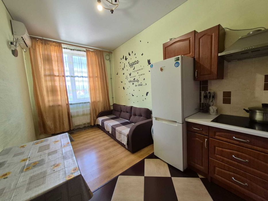 Продам 1-к з ремонтом. Заходь та живи. Таїрова