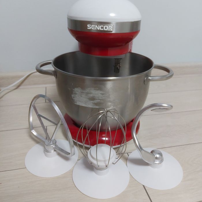 Планетарний міксер тістоміс
