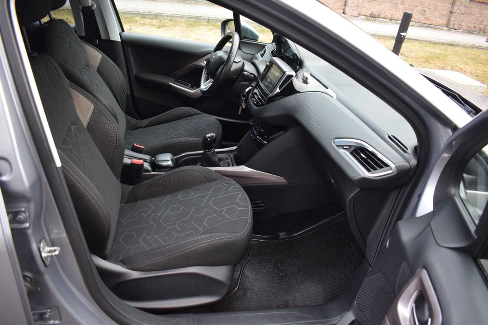Peugeot 2008,1.6 HDI,klima,oryginał