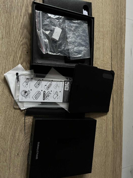 Samsung Galaxy z fold 5 GWARAMCJA