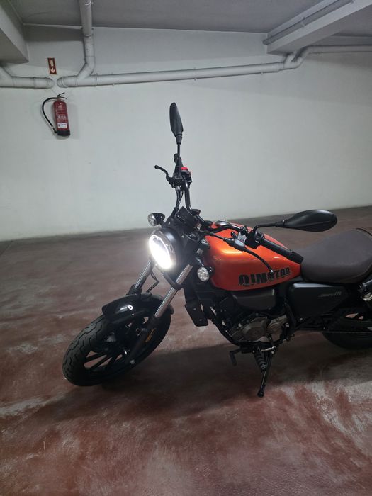 Moto qj srv 125 garantia 5 anos como nova