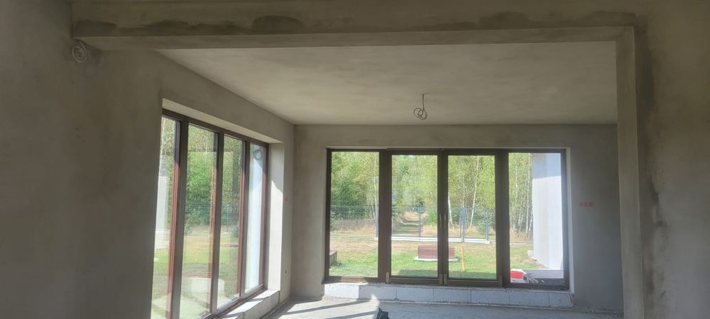 Tynki wapienno-cementowe nakładane ręcznie - zdrowo i solidnie.