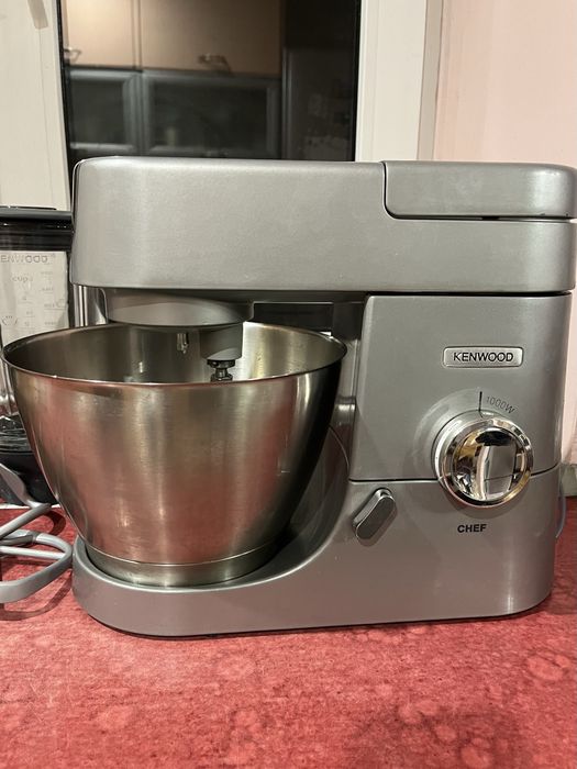 Кухонний комбайн Kenwood Chef KVC30