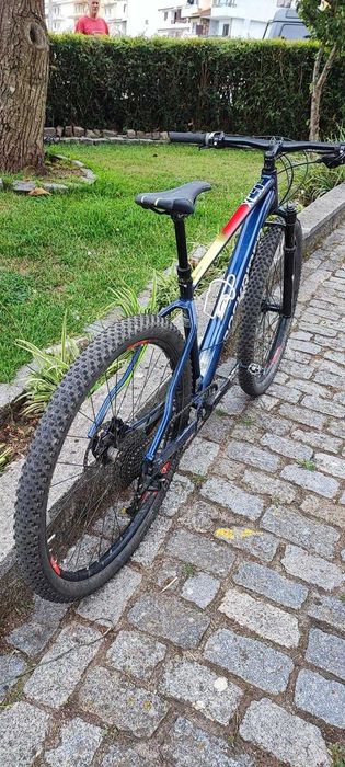 Bicicleta BTT Rockrider XC 50 LTD Roda 29" - Suspensão Rock Shox Reba