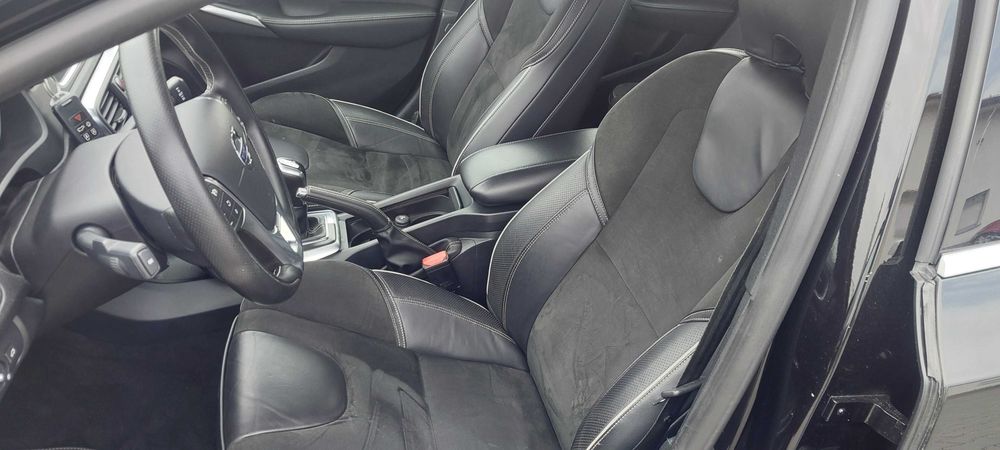 Volvo V40 R-Design 2.0 Diesel