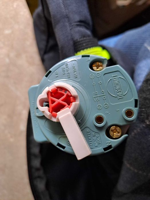 termostat THERMOWATT RTS T85 do podgrzewacza elektrycznego wody