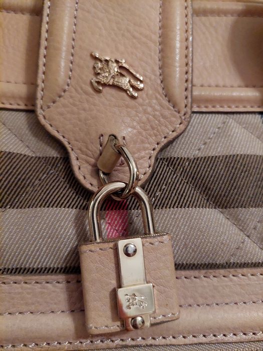 Mala de ombro Burberry - preço fixo