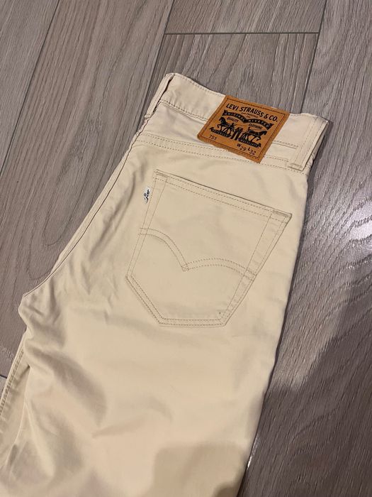 Jeansy damskie Levi’s