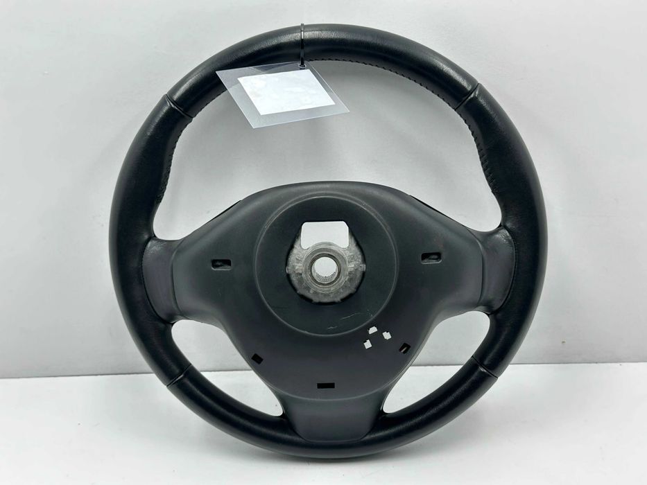 Volante - Renault Clio IV (2013)