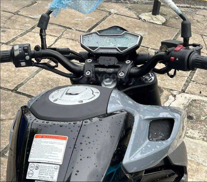 Мотоцикл CFMOTO 250NK LITE