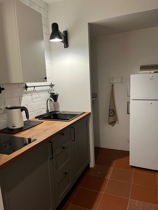 KAWALERKA 20m2 do wynajęcia 1800 zł + prąd
