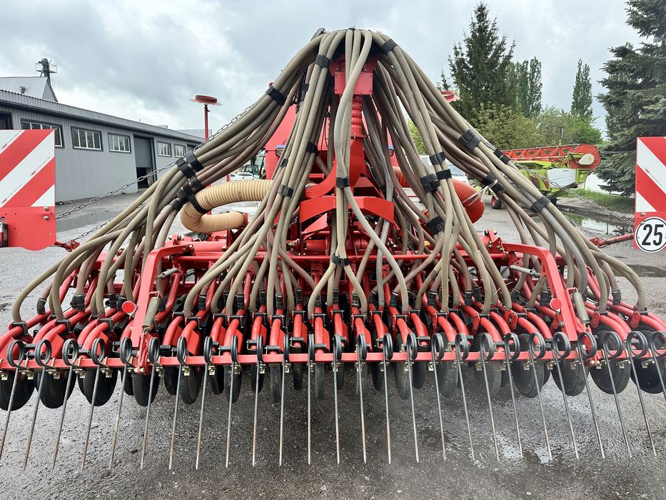 пневматичну сівалку Kverneland U-Drill Plus 4000