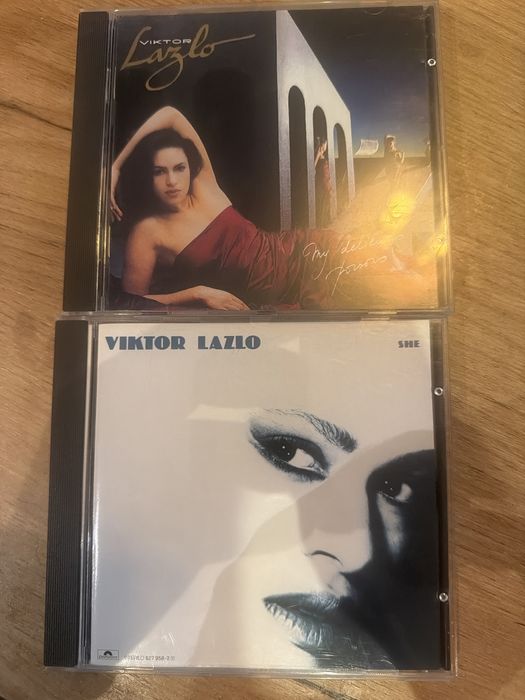 Rezerwacja dwie płyty CD oryginslne stan bdb cena za komplet