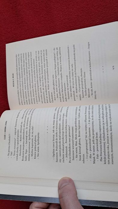 Uniwersum Metro 2033 Piter Szymun Wroczek Dmitry Glukhovsky