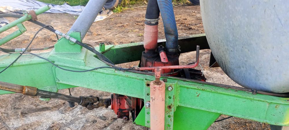 Beczkowóz wóz asenizacyjny 7000l