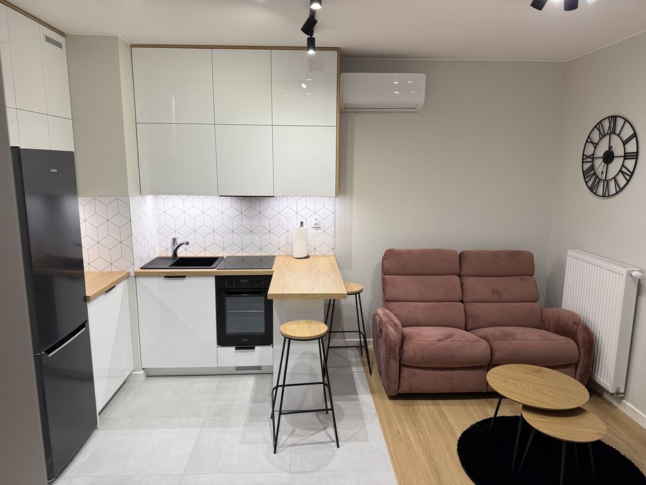 Mieszkanie 2 pokoj. + miejsce postojowe w garazu. Felin, ul. Lalka 1a