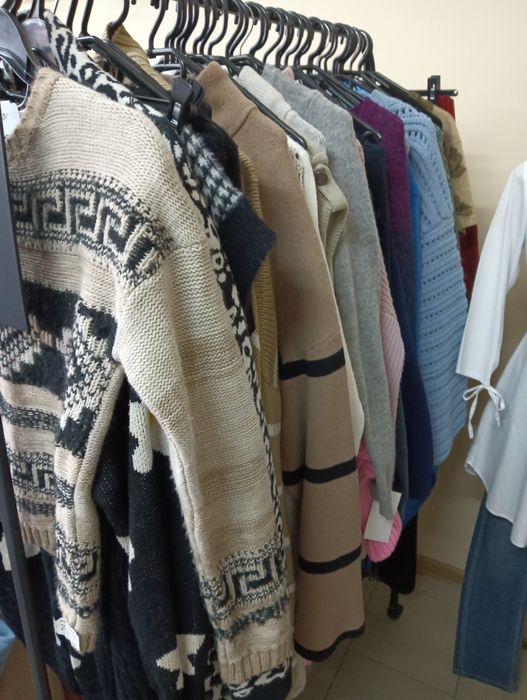 Likwidacja sklepu odzieżowego. Pakiety odzieży mix używana nowa