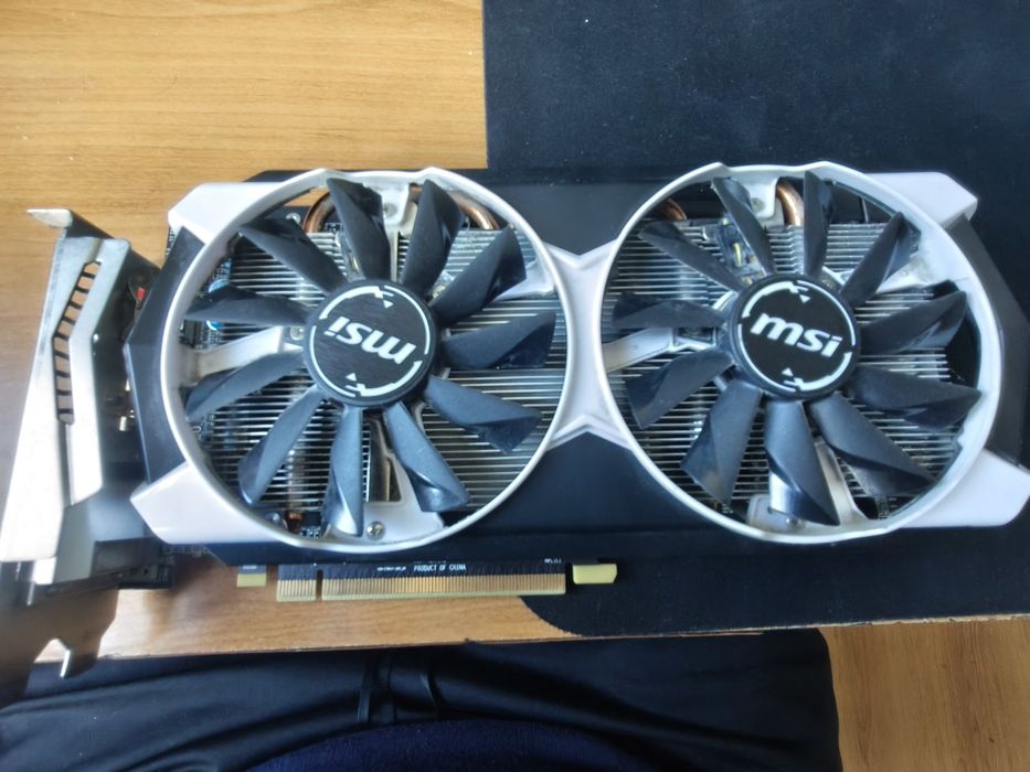 Karta graficzna R9 380 2 gb