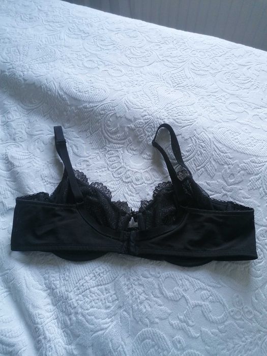 Biustonosz Wonderbra 85c