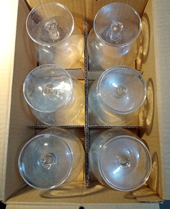 copos de vidro novos