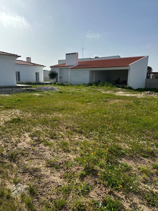 Moradia T4  Vale de Santarém - Santarém