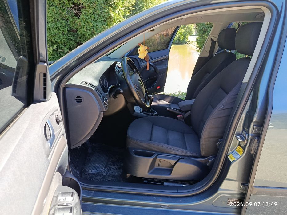 SKODA  Octavia  1.6 mpi