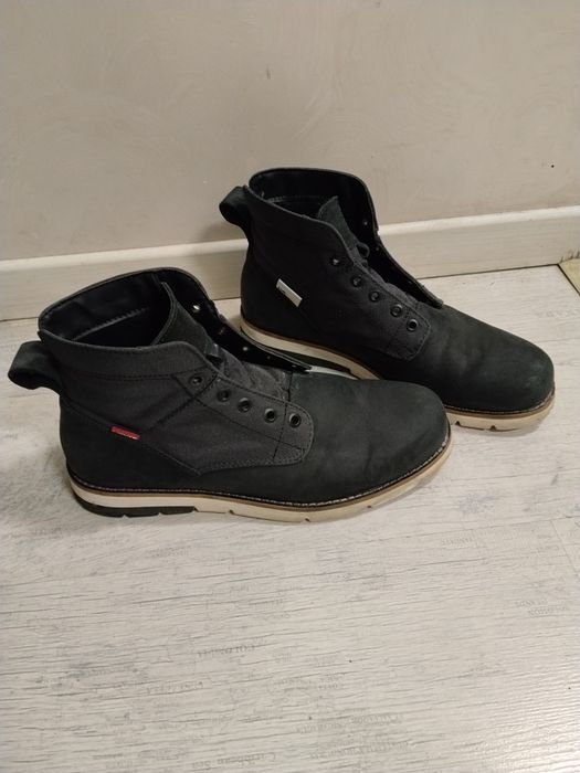 Ботинки Levi’s мужские, кожаные, размер 42 (US 9)