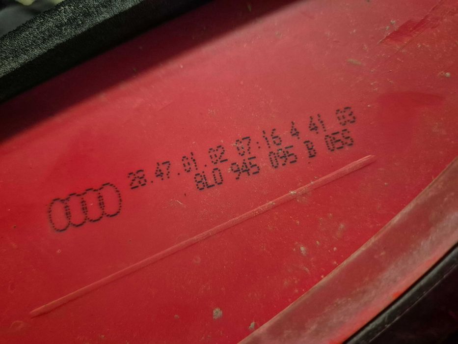 Audi s3 8l a3 8l lampy tył lampy tylne