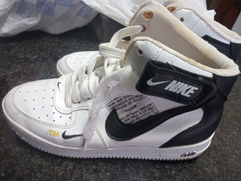 Tênis Nike branco