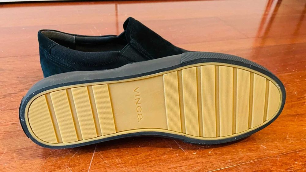 Sapatos masculinos VINCE 43 NOVOS, sem uso, com caixa original