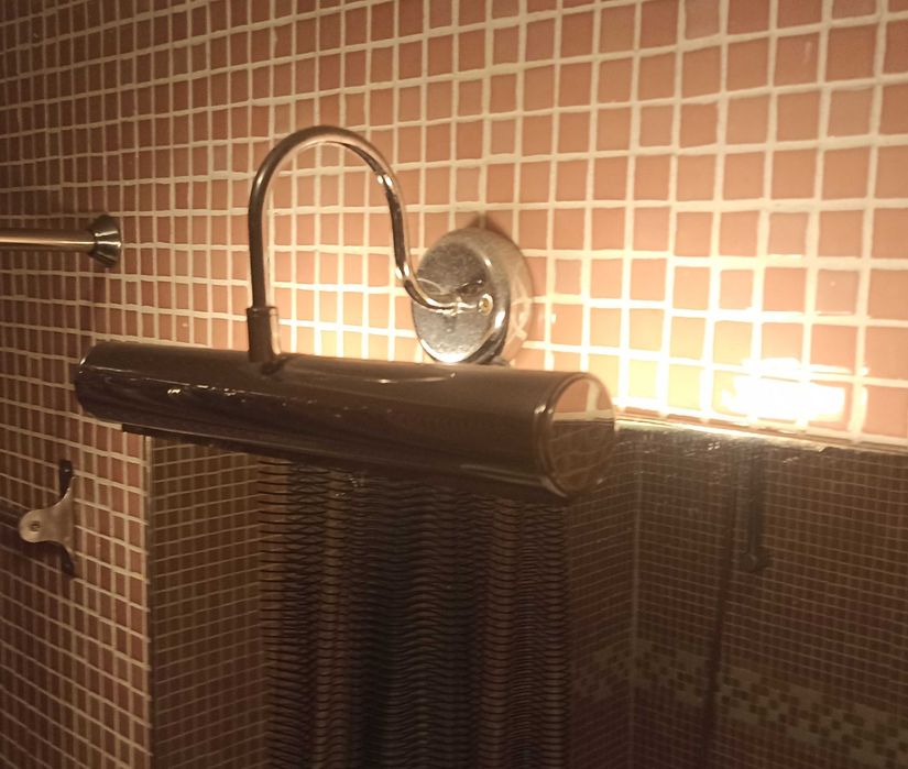 Aplique/candeeiro para espelho WC