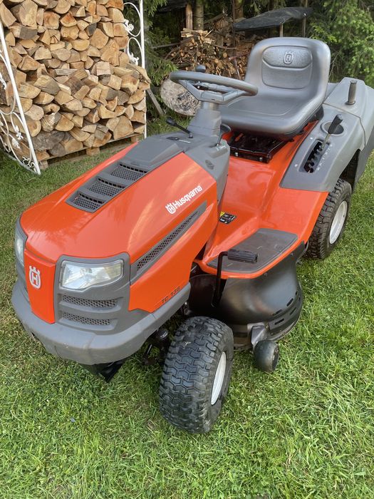 Traktorek husqvarna TC 138