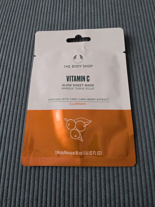 The Body Shop Vitamin C, Glow Sheet Mask Nawilżająca maseczka w płachcie z witaminą C 18ml