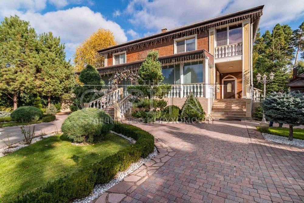 Продаж / Будинок / Козин / Green Wood Club / 470 м2