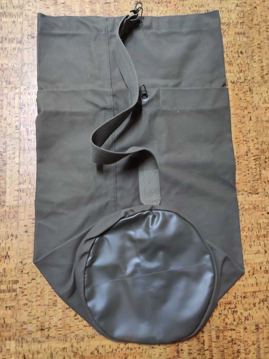 Saco de transporte do Exército (vulgo: Chouriço)