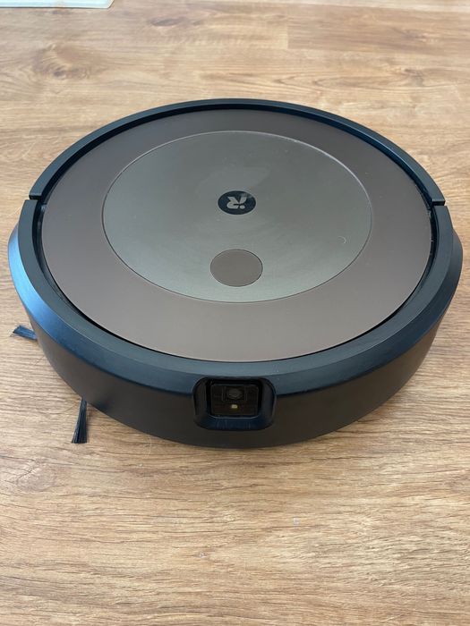 Aspirador Robot iRobot Roomba J9 plus + acessórios oficiais (3 filtros HEPA + escova lateral + 1 saco) Como novo!