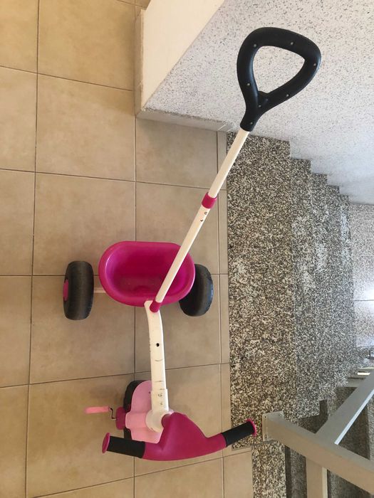 Triciclo bebé em perfeito estado