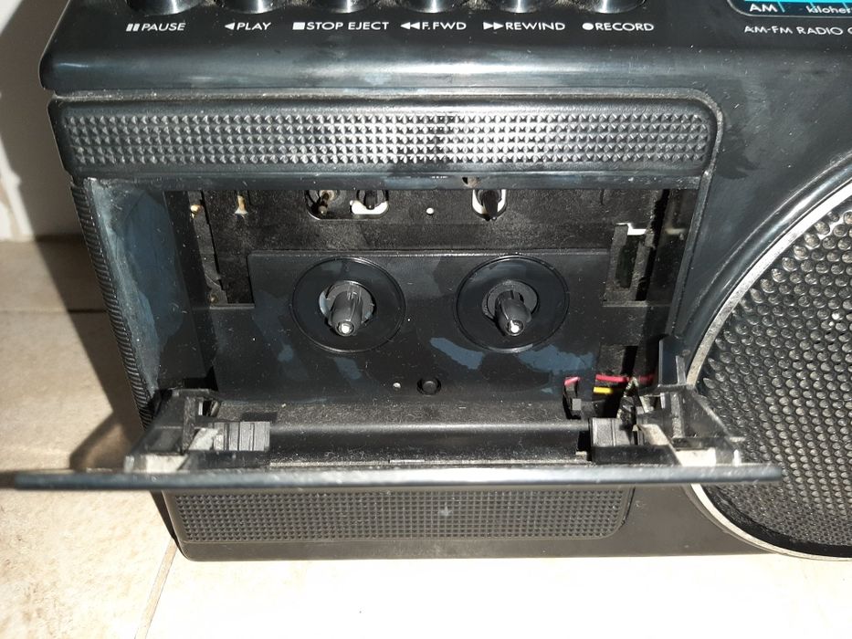 Rádio antigo Philips D7170 2 band