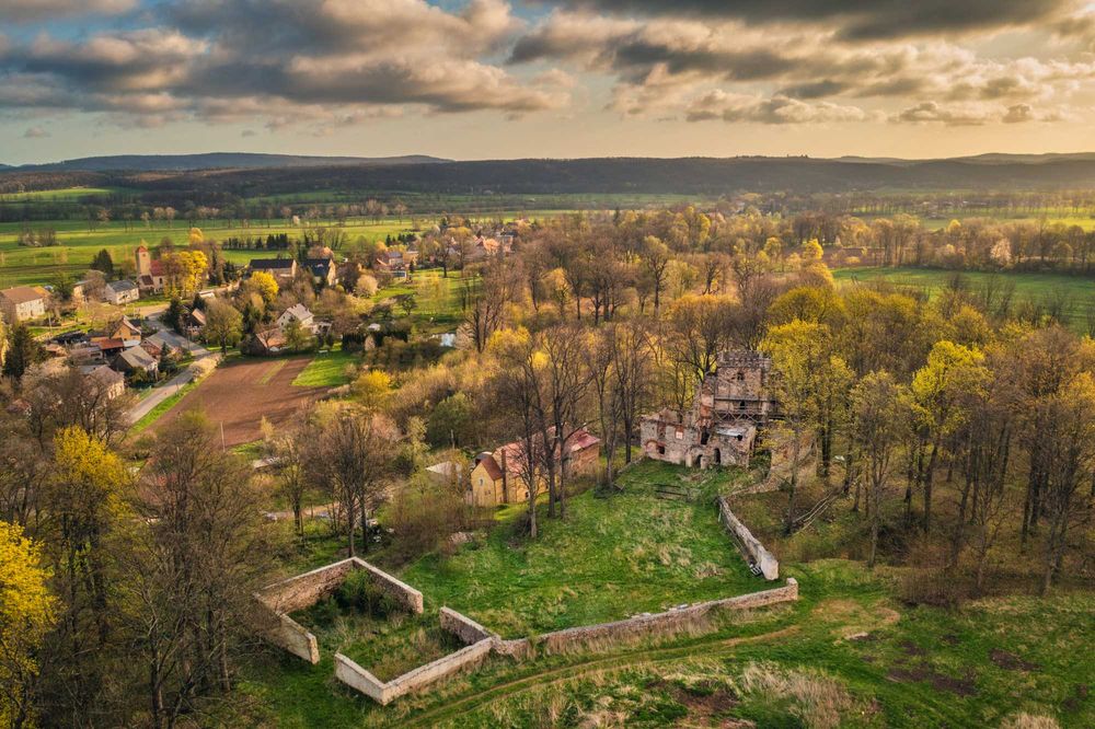 Działka 7500 m² (Pod Zamkiem Lipa!)