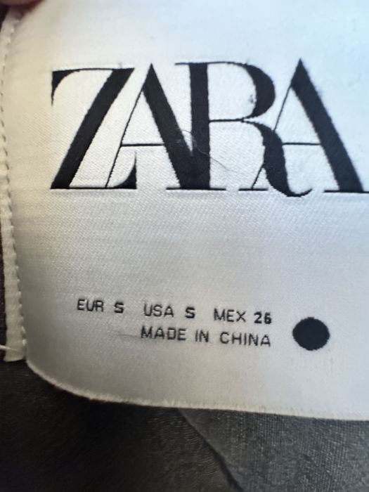 бомбер серый стеганый  zara S