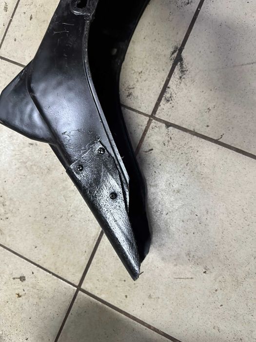 Заднее крило МОТО "Мустанг"