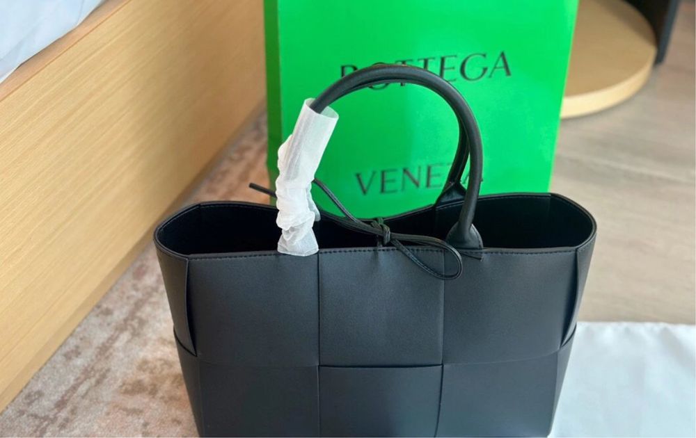 Torebka BOTTEGA veneta arco tote KOLOR