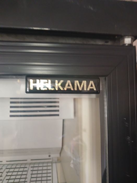 Холодильник під напої