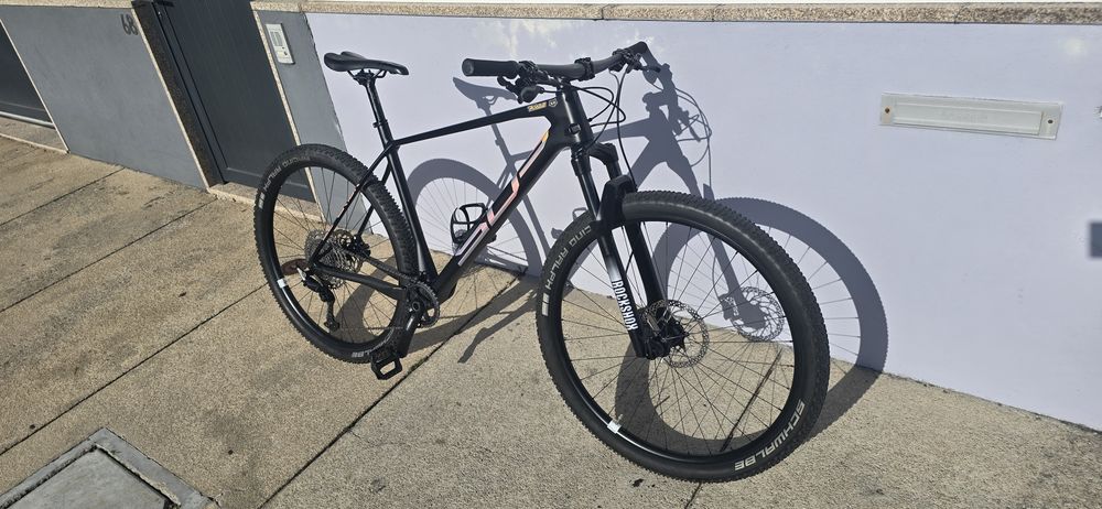 Vendo bicicleta Marca superior xp 929 ano 2026
