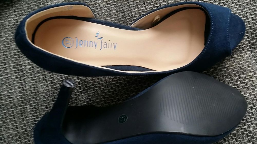 Nowe buty rozmiar 37 ccc